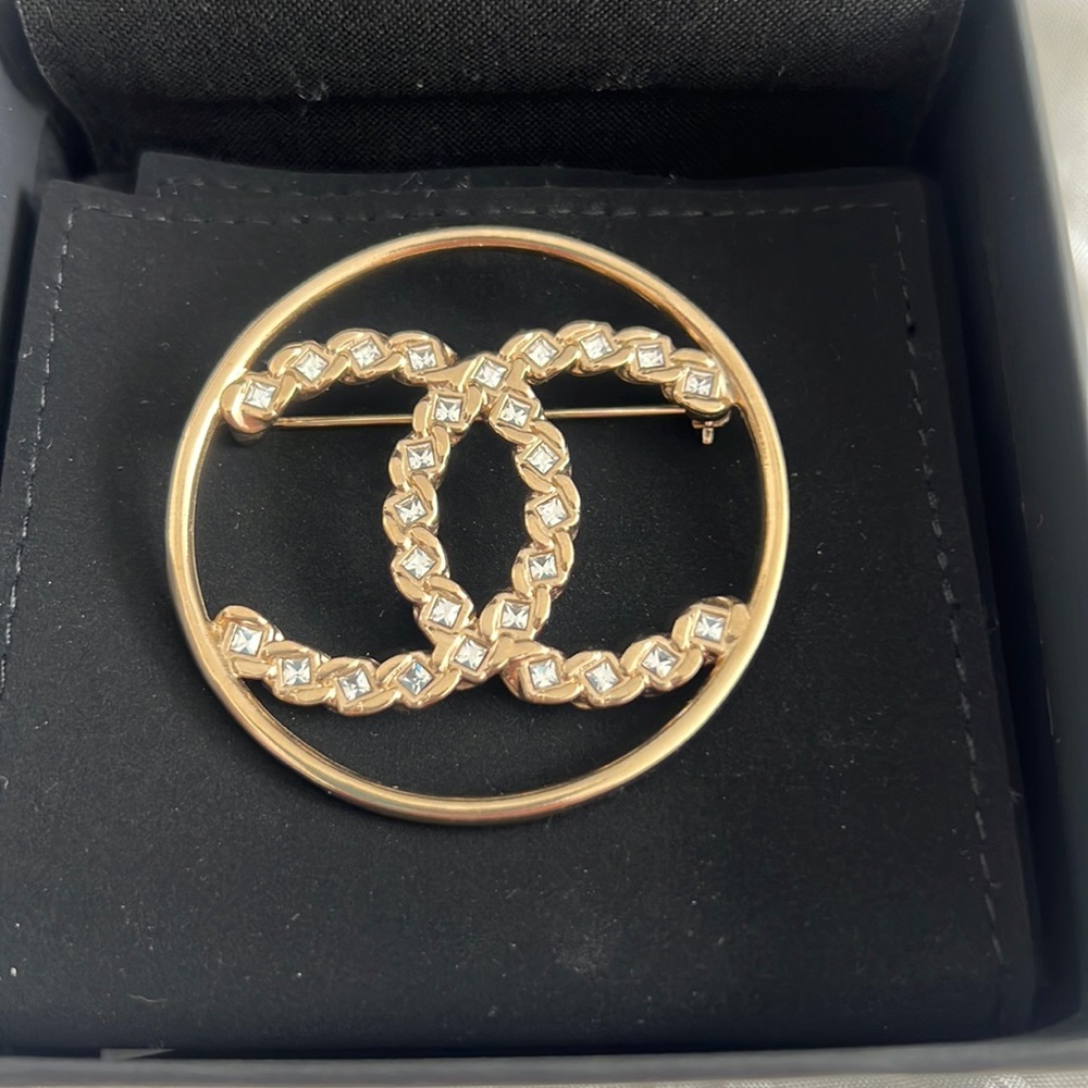 Chanel brooch pin